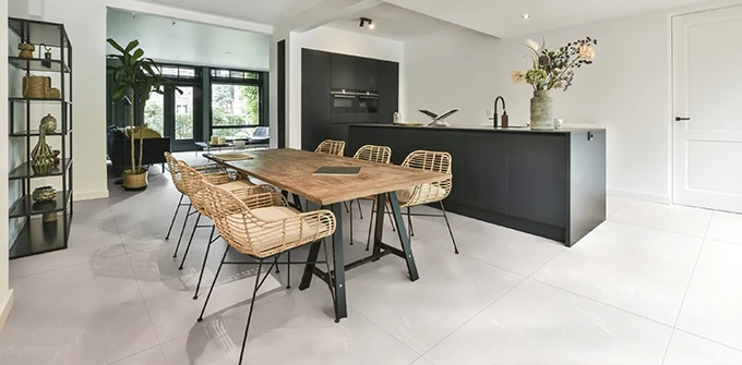 Porcelanato Mont Blanc 90x90 Acetinado Delta Cx 2,43m2